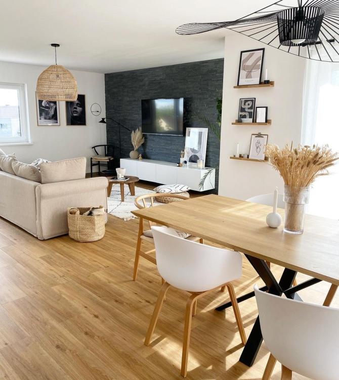 A metamorphosis of natural wood